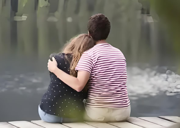 发现老公婚内出轨包养小三妻子能要回这些钱吗